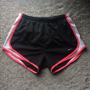 Nike Dryfit athletic shorts- Sz small